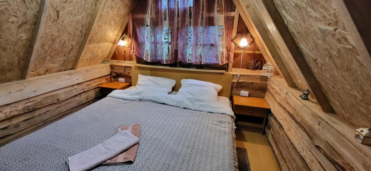 Altana Letnia Nr2 - Herbergerowka Agroturystyka Na Wsi Sloszow Buitenkant foto